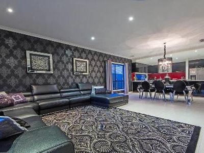 27 Basinview Drive, Tarneit