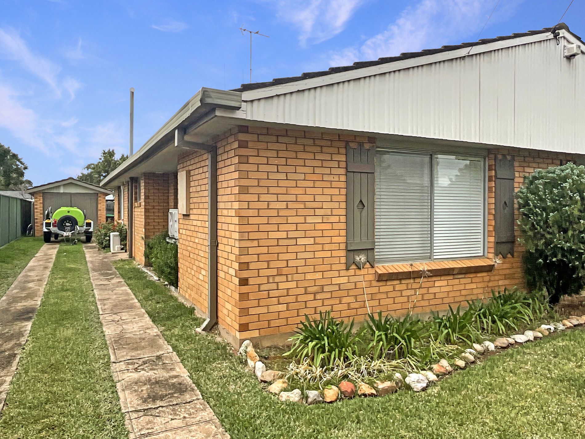 1 / 8 Quarry Road, Forbes