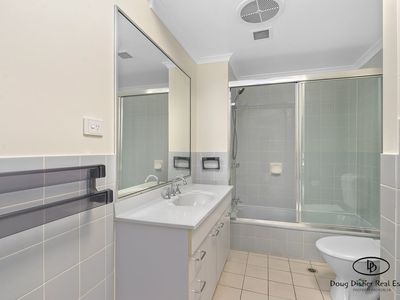 7 / 22 Carr Street, St Lucia