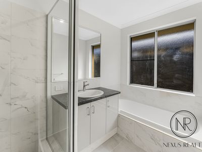 11 Kenchuto Way, Southern River