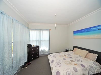 381 High Street, Kangaroo Flat