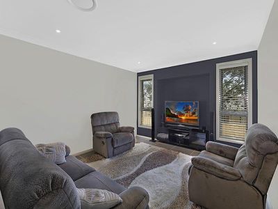 1 Burra Ct, Hamlyn Terrace