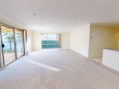 2/4 Parkes Street, Forbes