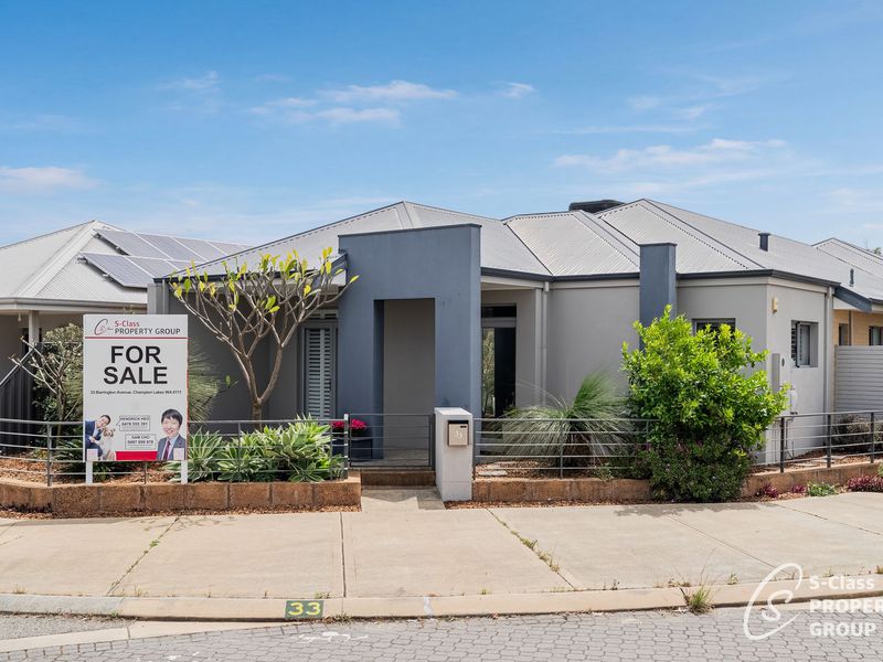 33 Barrington Avenue, Champion Lakes
