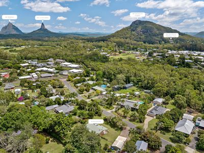 18 Hillside Road, Glass House Mountains