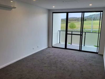 2 Bedroom / 170 John Gorton Drive, Coombs