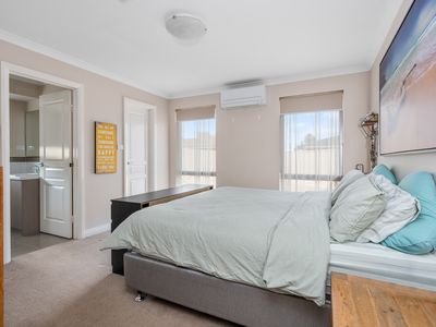 136A Campbell Street, West Lamington