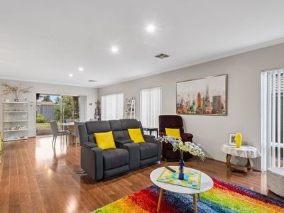4B Freeland Way, Eden Hill