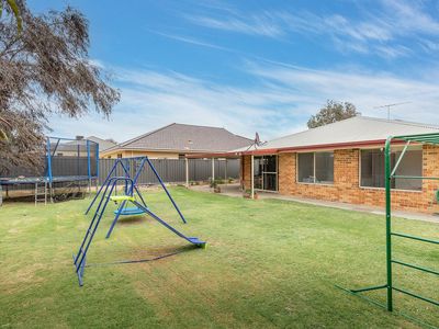 49 Kurrajong Boulevard, Banksia Grove