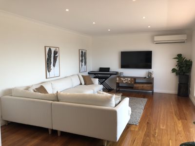 129 Landy Drive, Mount Warrigal