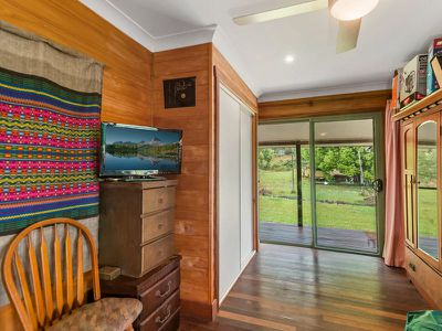 78D Davis Road, Jiggi