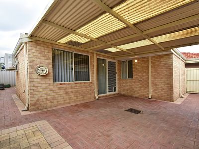 5 / 10 Siderno Rise, Hocking