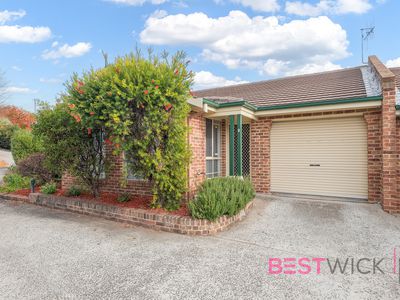 2 / 93A Stewart Street, Bathurst