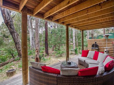 4 Flora Grove , Molloy Island