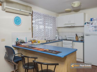 8 Emma Crt, Hampton Park
