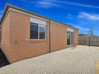 6 Ballantine Street, Tarneit
