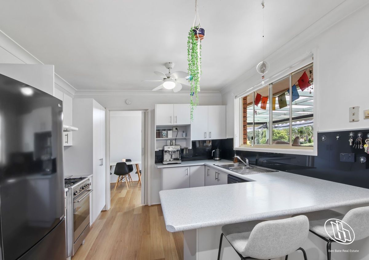 42 Mummaga Lake Drive, Dalmeny