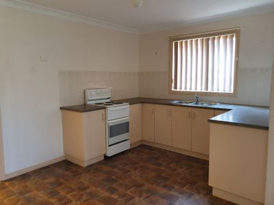 20 Swan Street, Dubbo
