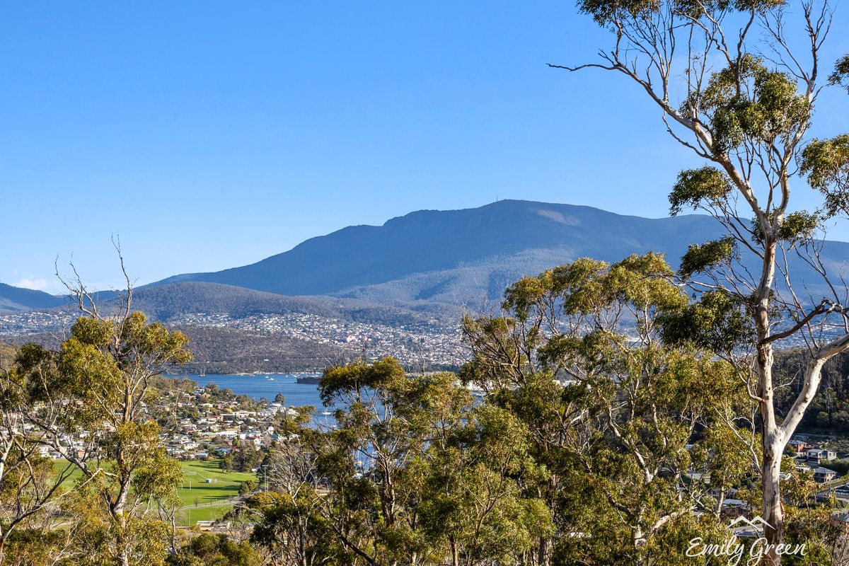 18 Florelyn Terrace, Geilston Bay