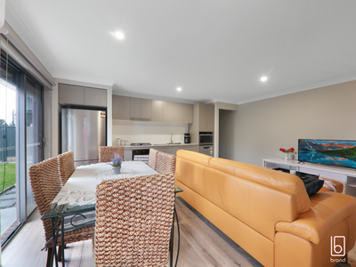 2 / 2 Natures Way, Cessnock