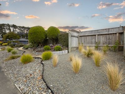 2 Jeannie Way, Waikanae Beach