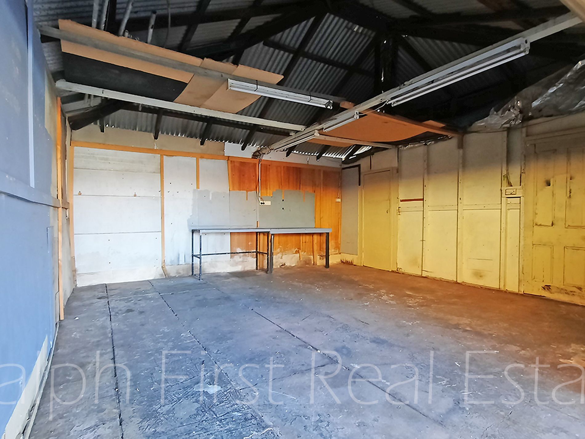 32 Leylands Parade, Belmore