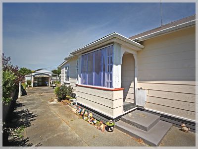 58 Avenue Road, Foxton