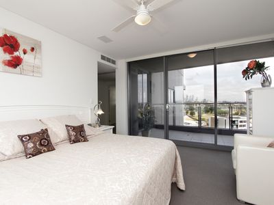 805 / 2 Oldfield Street, Burswood