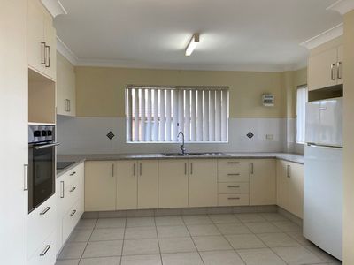 4 / 16 Grantson Street, Windsor