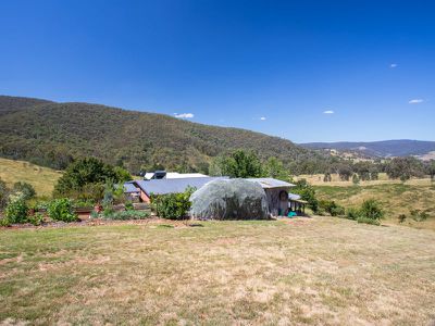 3852 Jingellic Road, Lankeys Creek