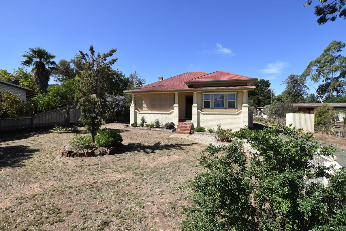 12 Dunn Street, Rushworth