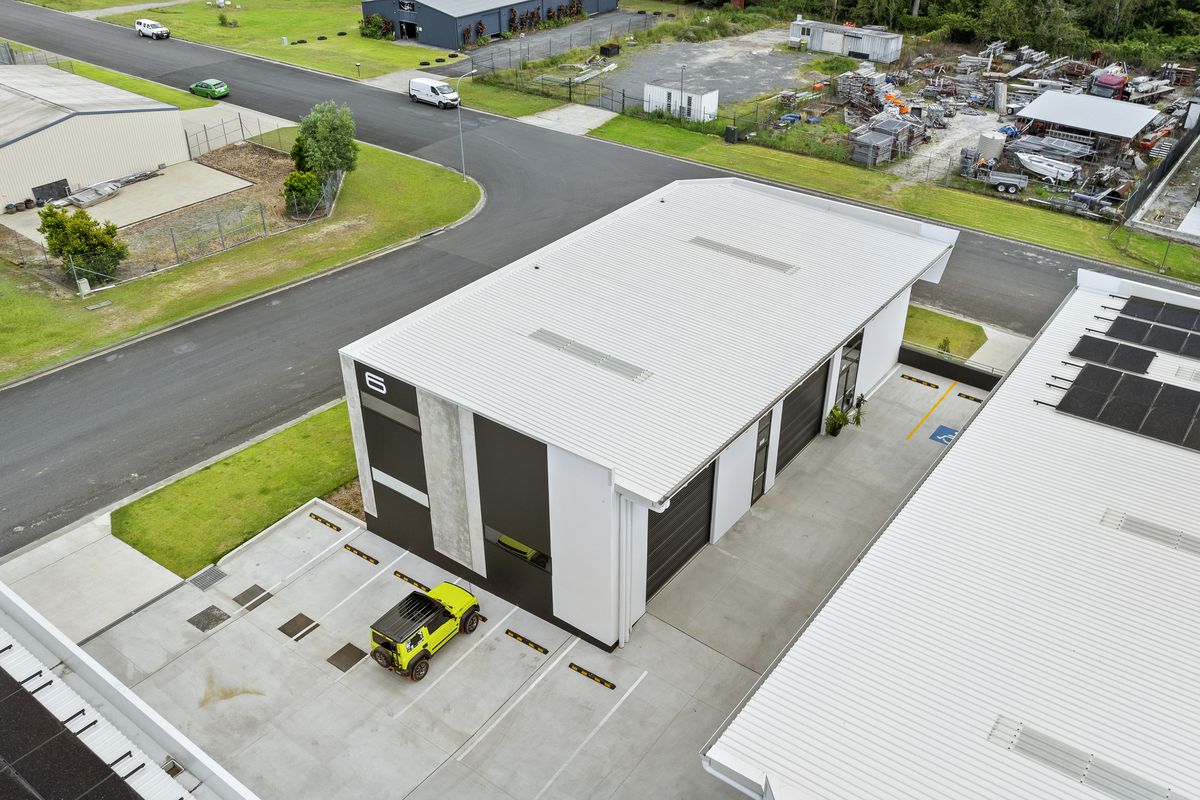 BASE - Unit 7 / 10 Think Road, Townsend