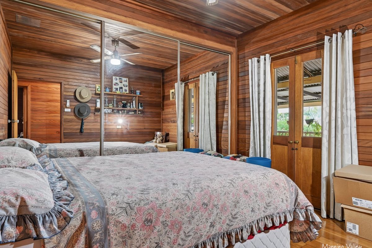 678 Caparra Road, Caparra