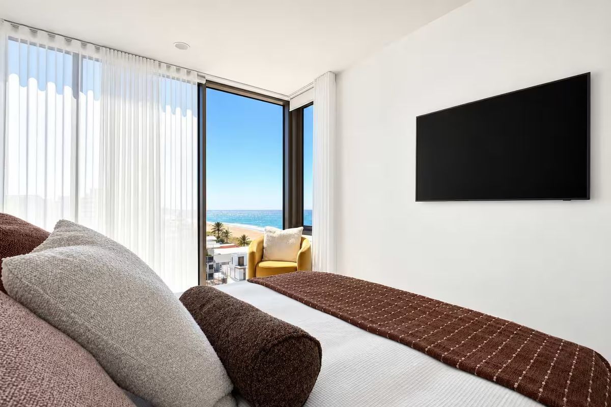 601 / 3 Thirteenth Avenue, Palm Beach