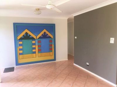 24 Kalang Ave, Ulladulla