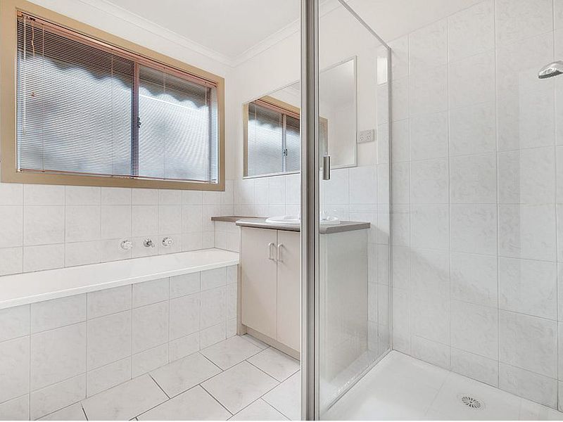 252 McGrath Rd, Wyndham Vale