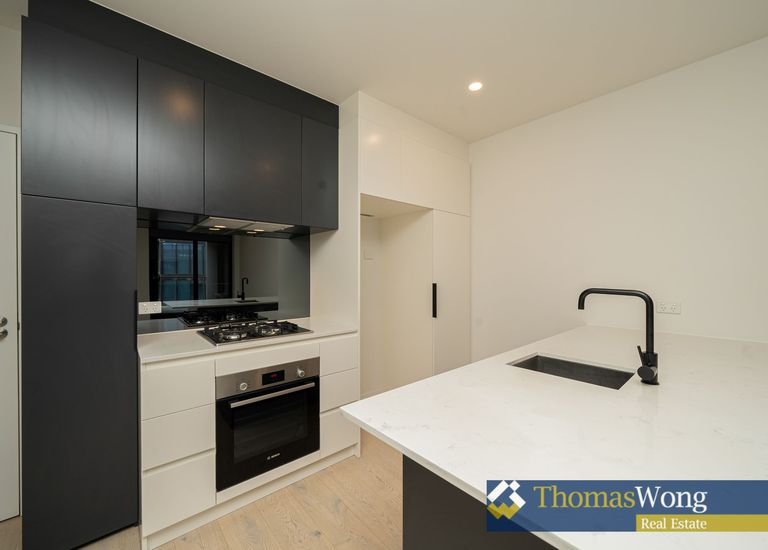 1506 / 4 Joseph Road, Footscray
