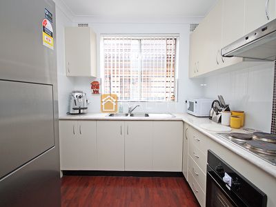 4 / 64 Taylor Street, Lakemba