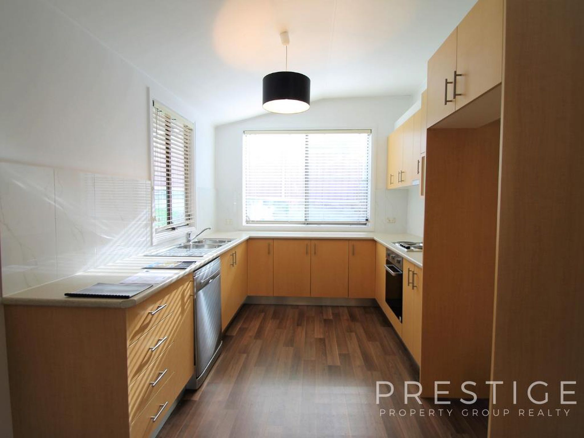 16 Carboona Avenue, Earlwood