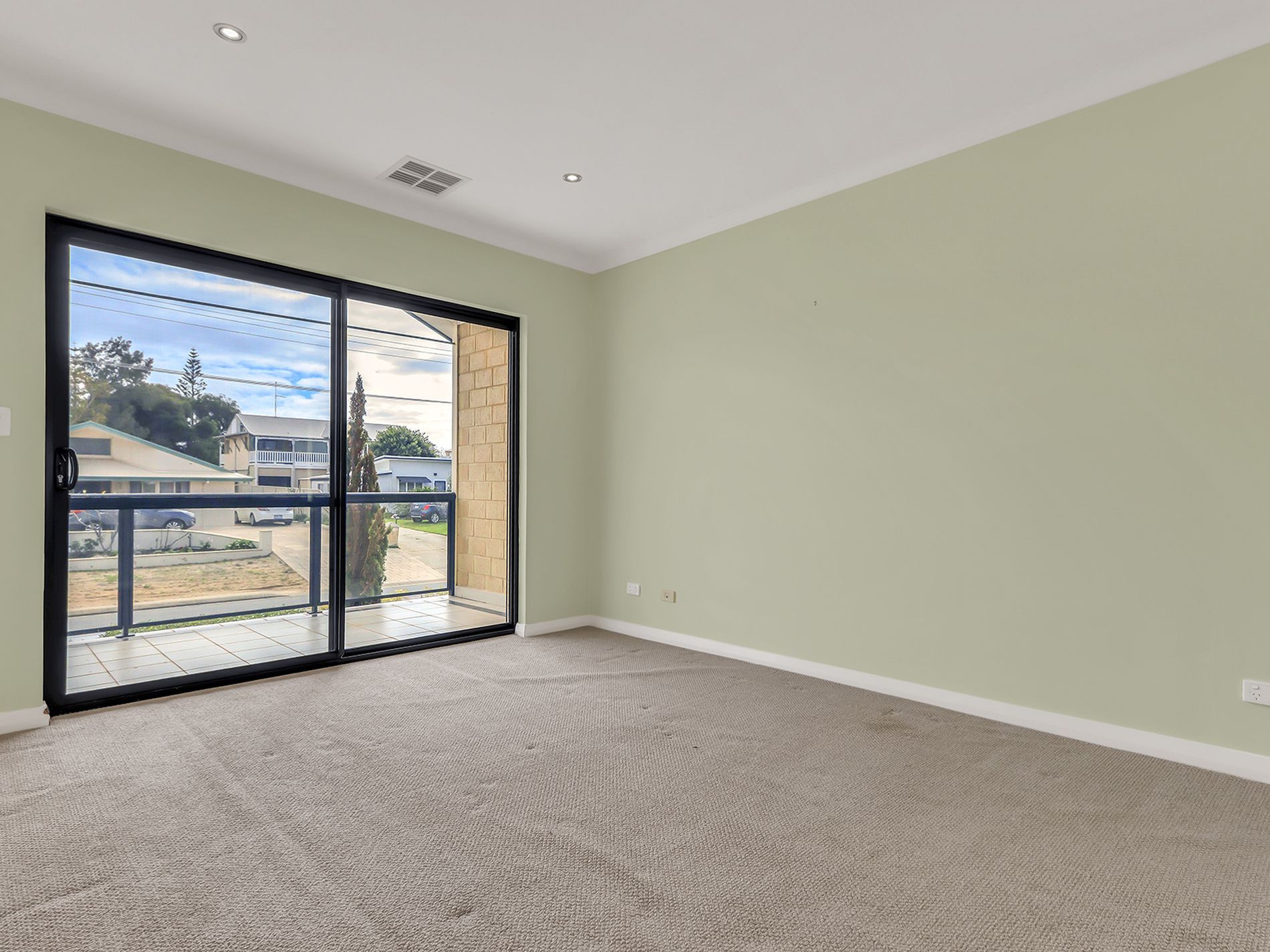 2/97 Ormsby Terrace, Mandurah