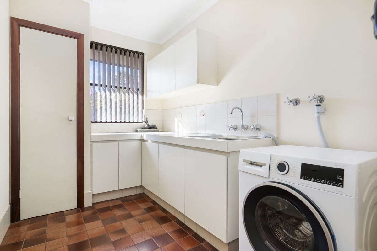 6 Reserve Close, Greenwood