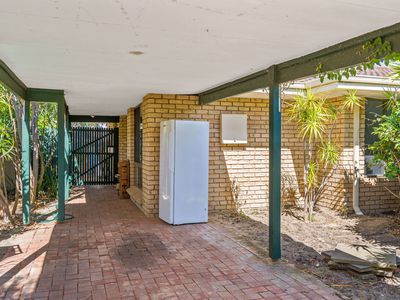 3 / 8 Colin Road, Scarborough