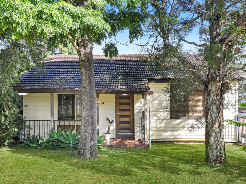 24 Kelly Street, Berkeley