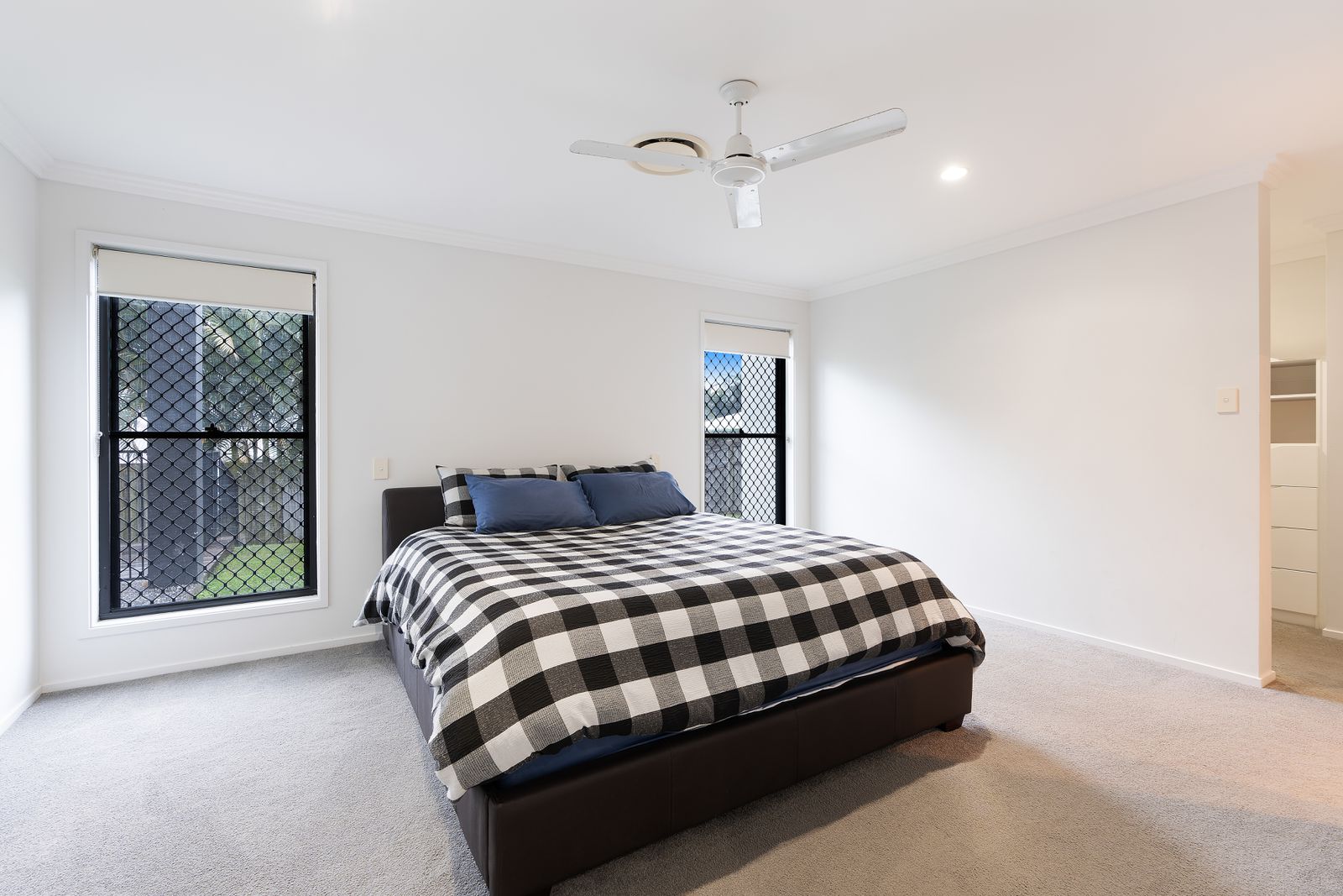 Photo 3 of 17, 131 The Avenue, Peregian Springs