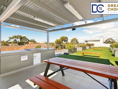 301 / 12 Fourth Avenue, Blacktown