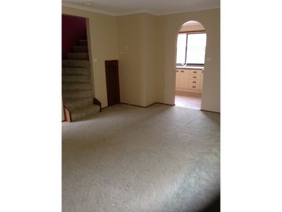 2 / 101 Pur Pur Avenue, Lake Illawarra