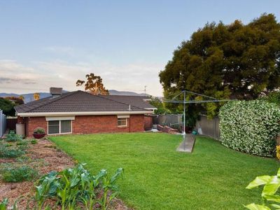 24 Amaroo Road, Tamworth