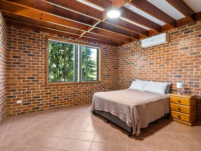 69 Anglers Parade, Fishermans Paradise