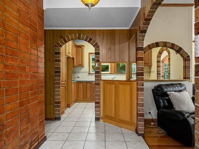 10 Raggatt Crescent, Mitchell Park
