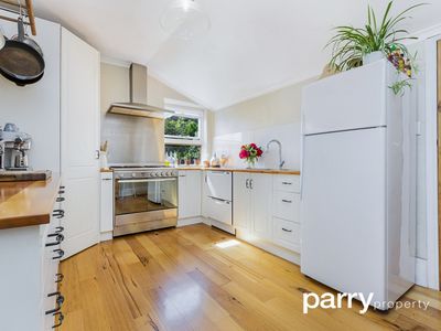 25 Meander Valley Road, Carrick